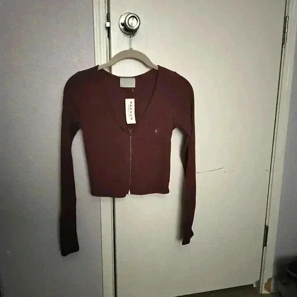 Nollie Pacsun Cropped Top Size S NWT - Picture 1 of 3